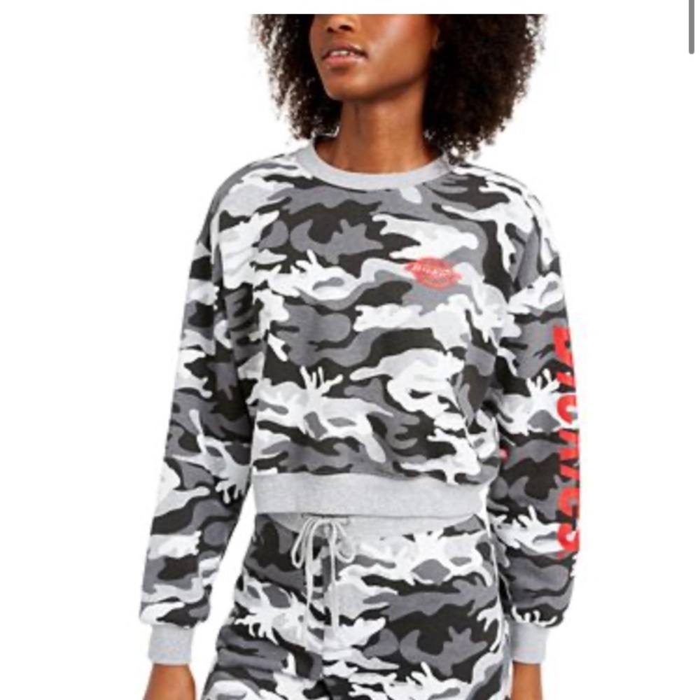 Dickies Cropped Camo Crewneck